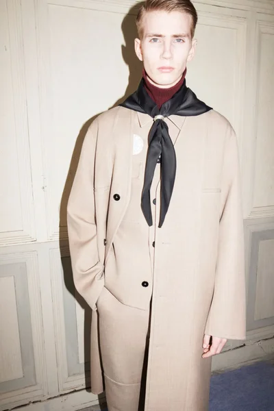 Look 26